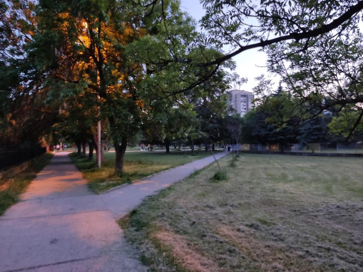 Zozi Urban Studio Skopje Zewnętrze zdjęcie