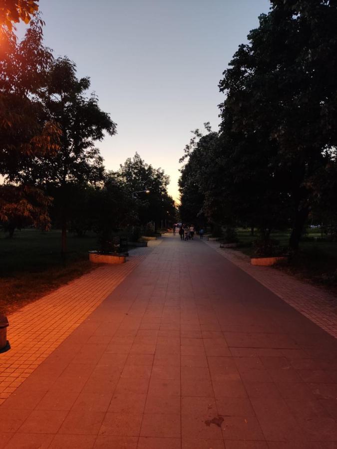 Zozi Urban Studio Skopje Zewnętrze zdjęcie